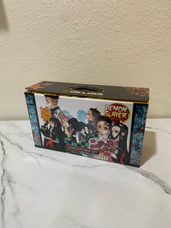 Demon Slayer Complete Manga Box Set Vol. 1–23 + Poster