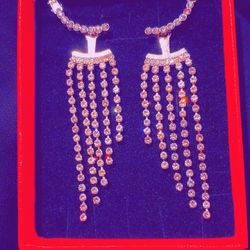 DIAMOND EARRINGS 