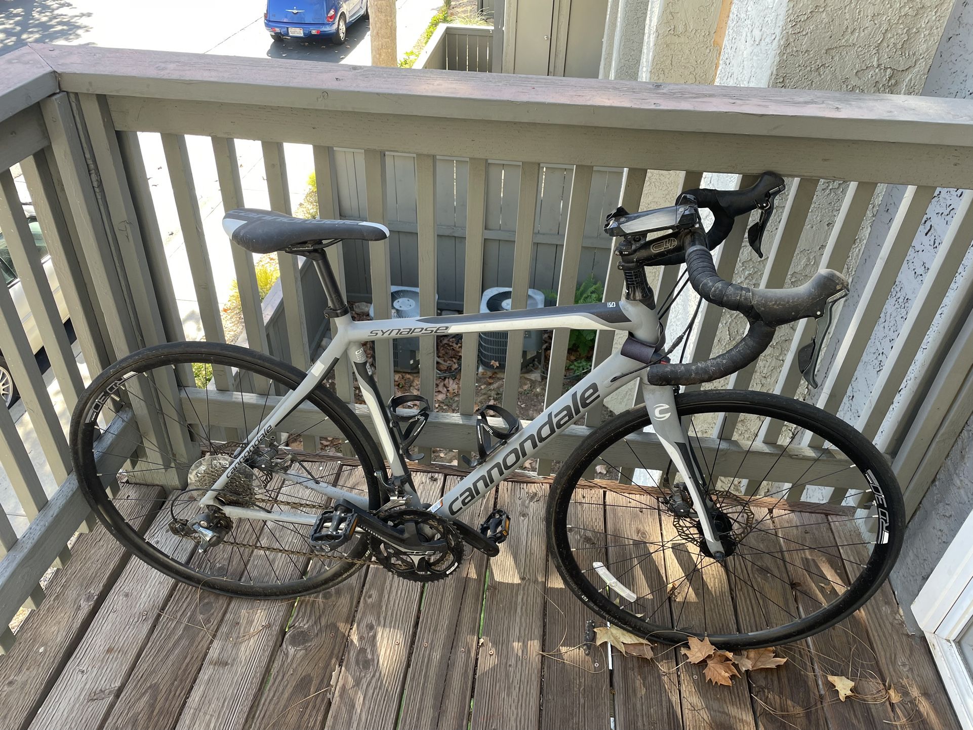 Cannondale Synapse Medium Road Bike