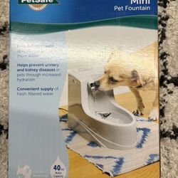 Pet drinking bowl
