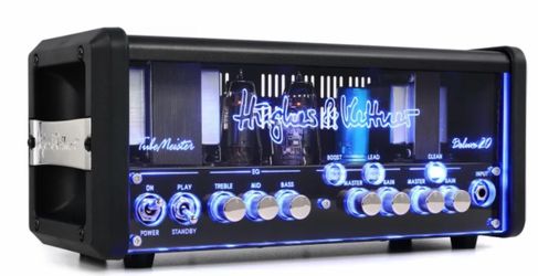 Hughes and Kettner tubemeister deluxe 20 watt amp and speaker