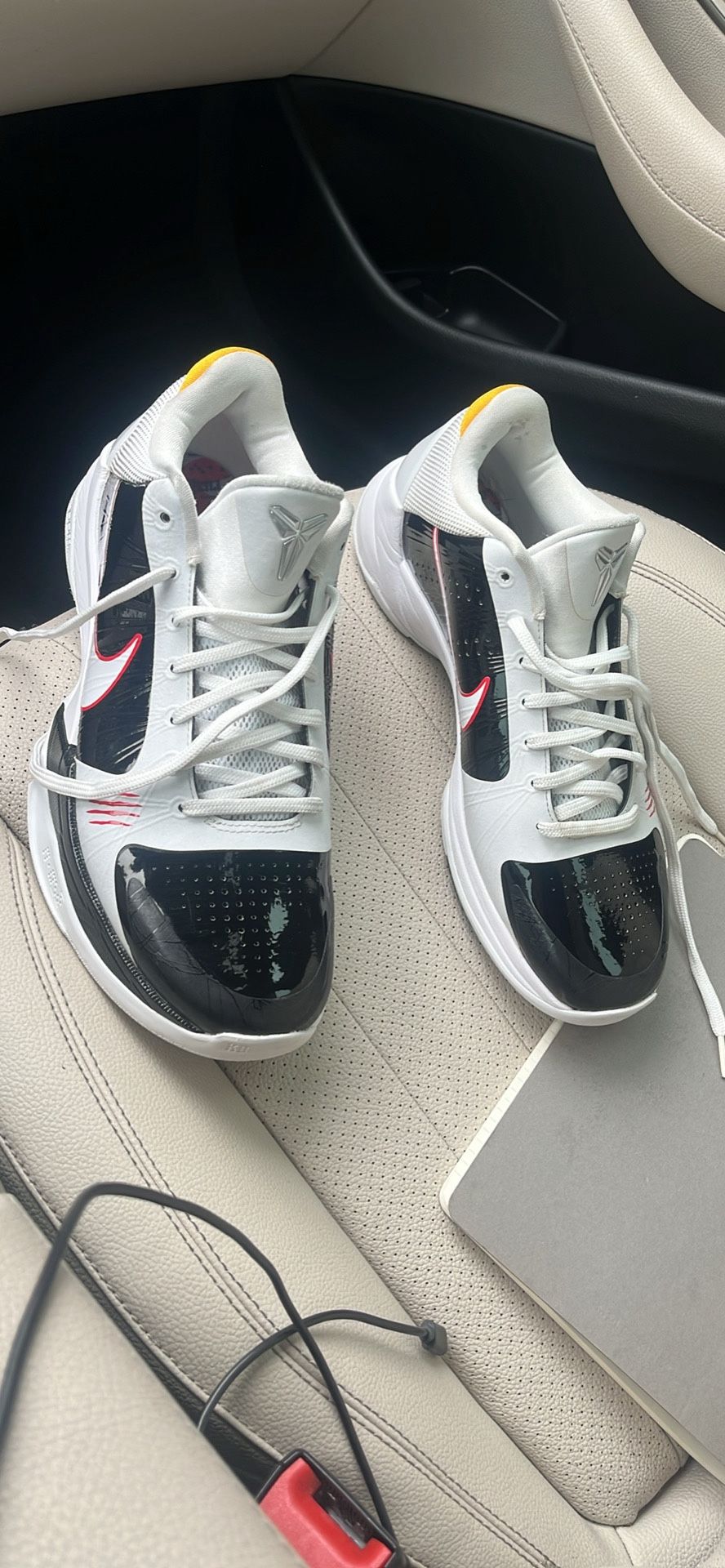 Nike Kobe Zooms