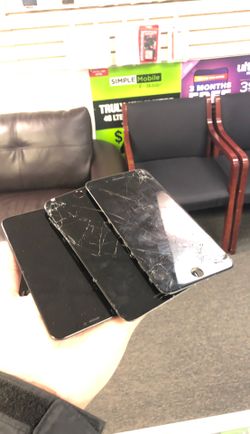 iPhone 7 Plus screen replacement