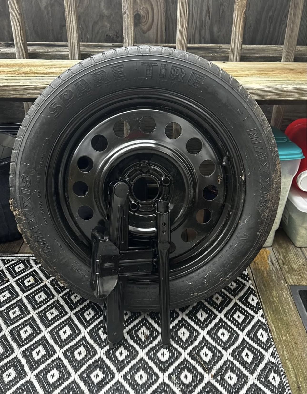 13-19 FORD ESCAPE SPARE TIRE WHEEL RIM T1 55/79r17 AND JACK KIT(Original)
