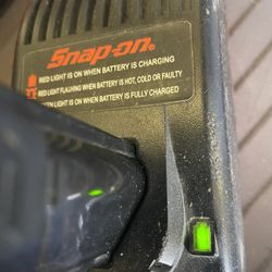 Snap On Charger 🔌 And Battery 🔋 