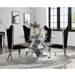 Gorgeous Mirrored Dining Table With Faux Crystals Brand New In Box Dining Chairs Sold Separately! Firm Price $1,040 Please NO Lowballing!!!