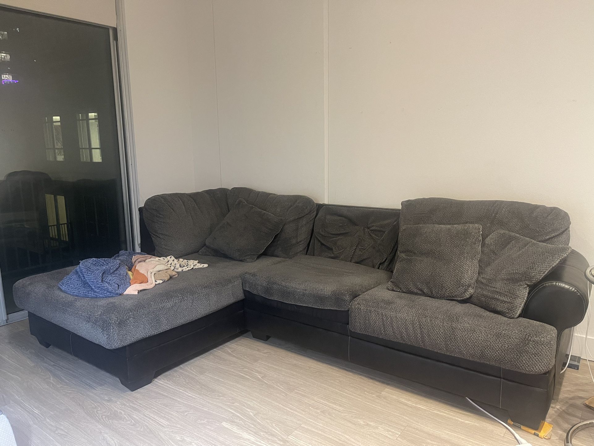COMFY Grey Sectional Couch