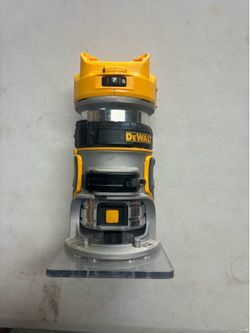 Dewalt router DCW600 20v (tool only)