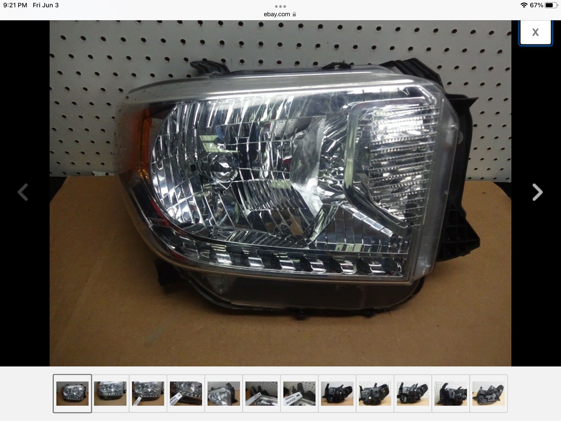 2014-2017 TOYOTA TUNDRA RIGHT PASSENGER HALOGEN HEADLIGHT OEM 2015 non led