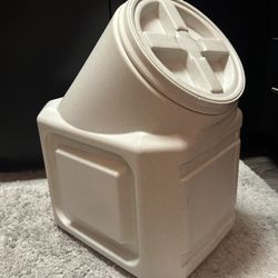Dog Food Storage Vault Like New 