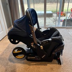 Doona Carseat