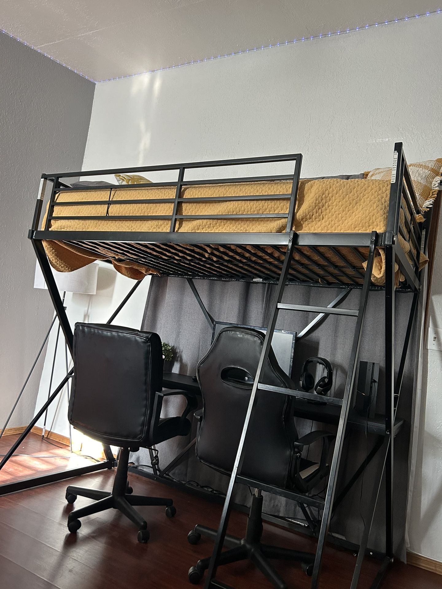 Bunk Bed With Desk 