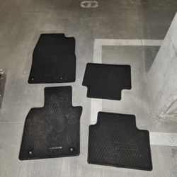 Mazda CX-30 Rubber Floor Mats – All-Weather Protection
