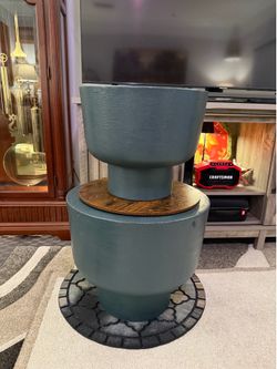 Emerald Stone Tables