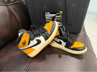 Nike Jordans excellent condition size 12