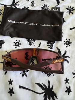Oakley Sutro original
