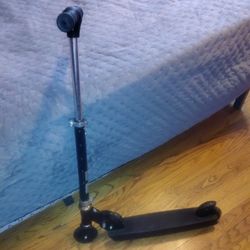 Kids LED Light up & Foldable Scooter