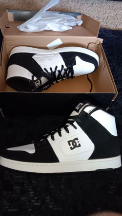 DC Shoes Manteca 4 Hi tops Men's 11