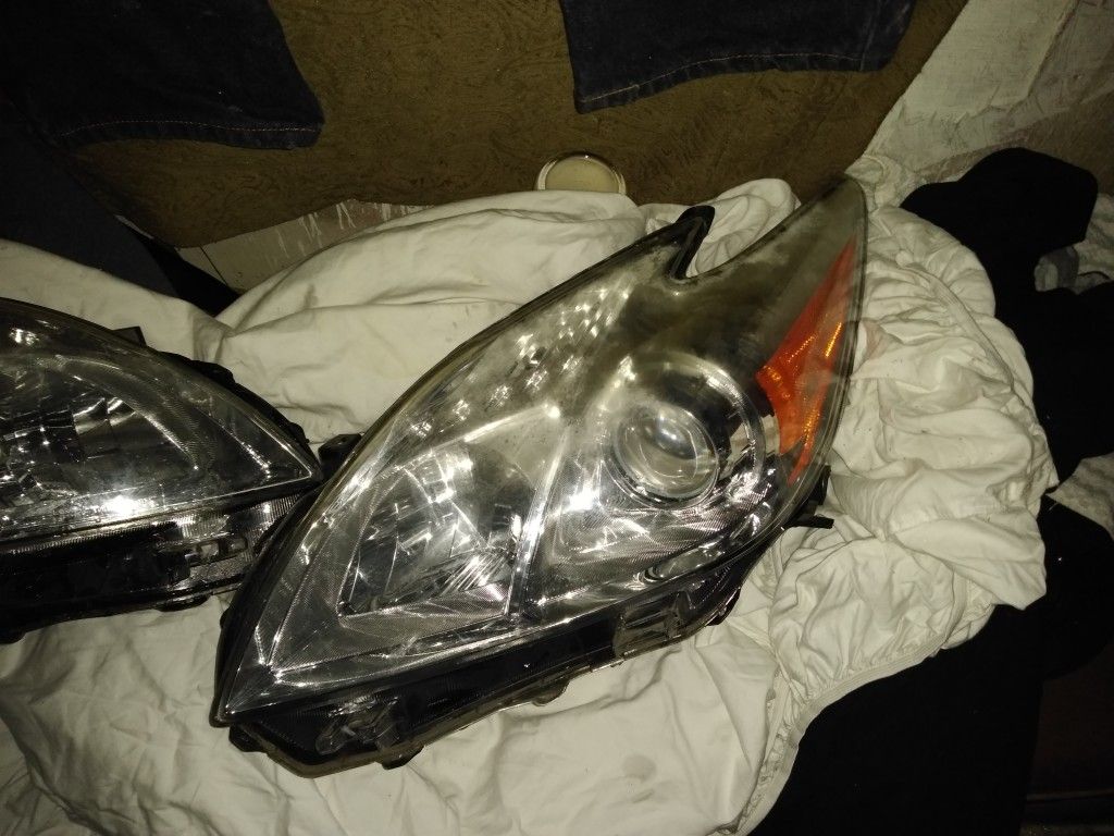 Prius lights