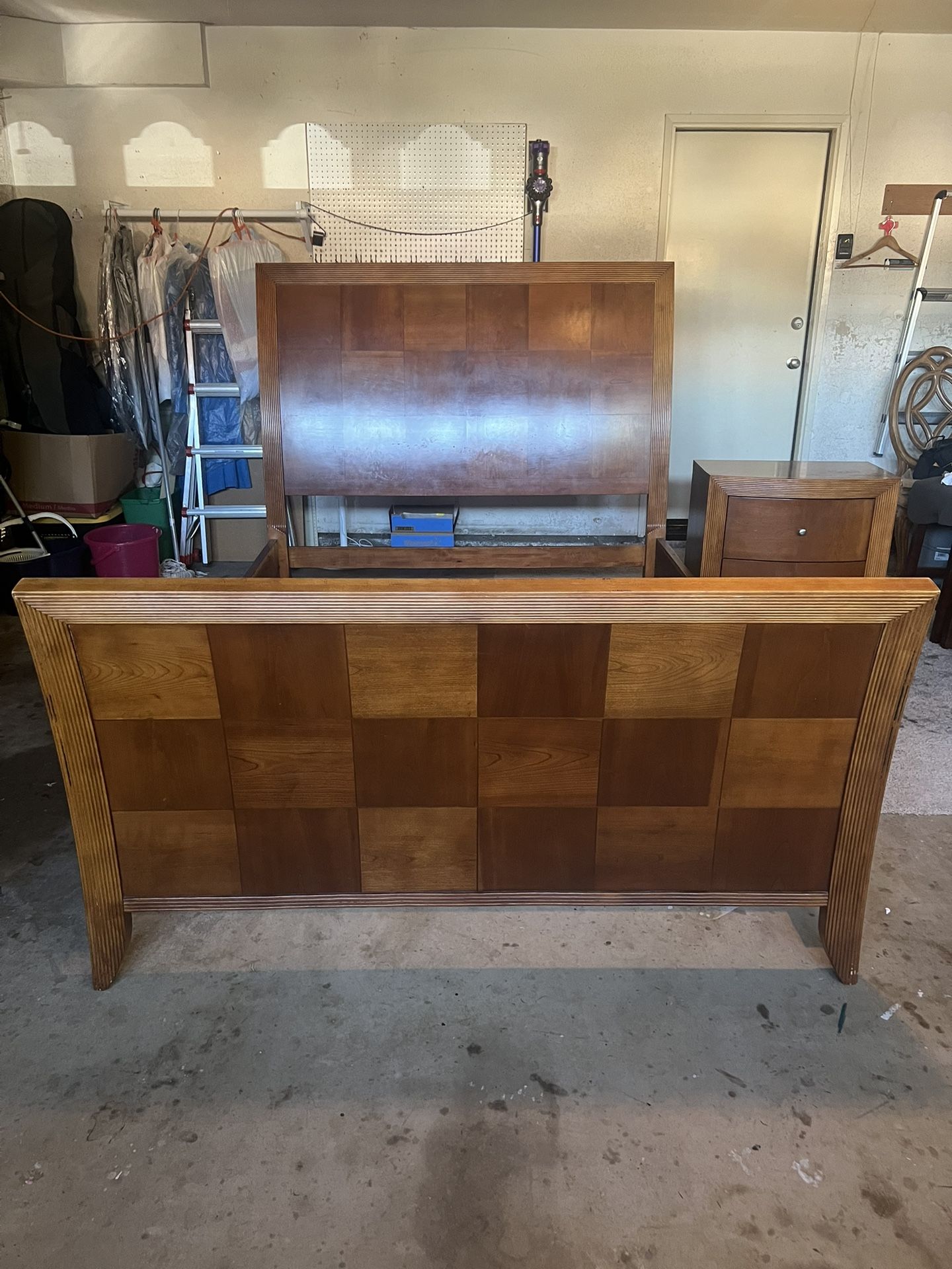 Bedroom Set Queen size