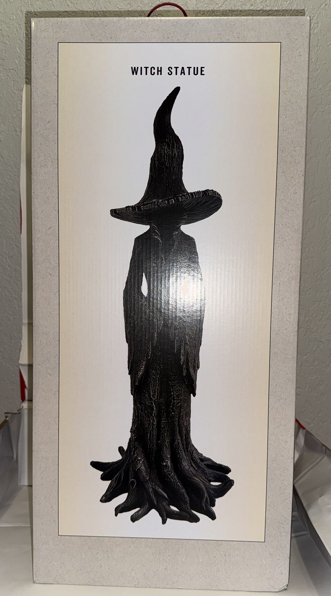 Exclusive Tree Witch Statue