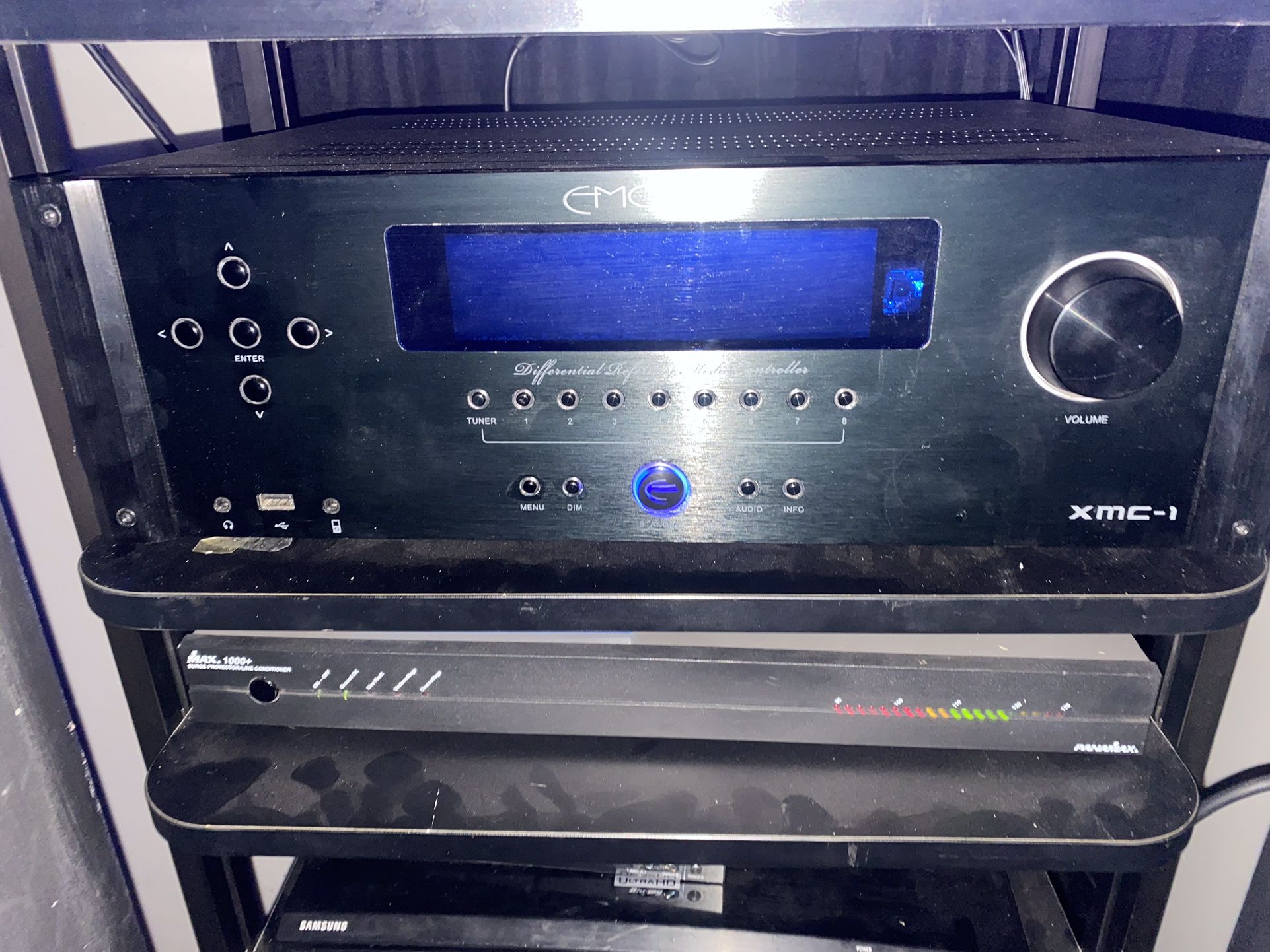 EMOTIVA XMC1 WITH REMOTE