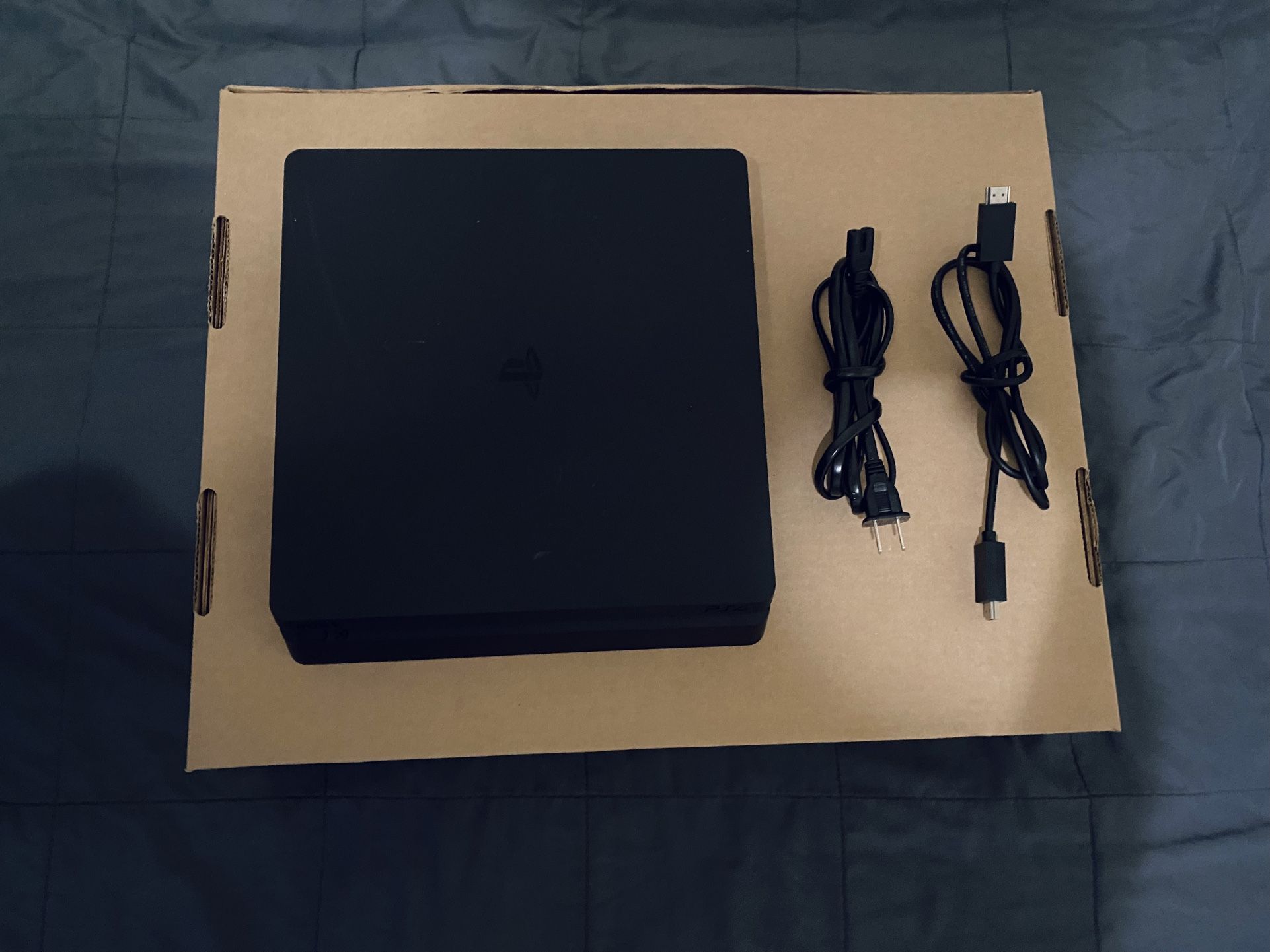 Sony Playstation 4 Ps4 Slim Console Original HDMI And Power Cord In Excellent Working Condition Adult Owned With Light Usage please read check photos