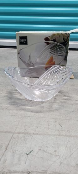 Mikasa Reflections Bowl 8"