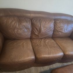 Feel good squishy leather sofa set