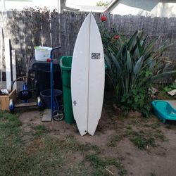 5' 9"  South Coast Surfboard