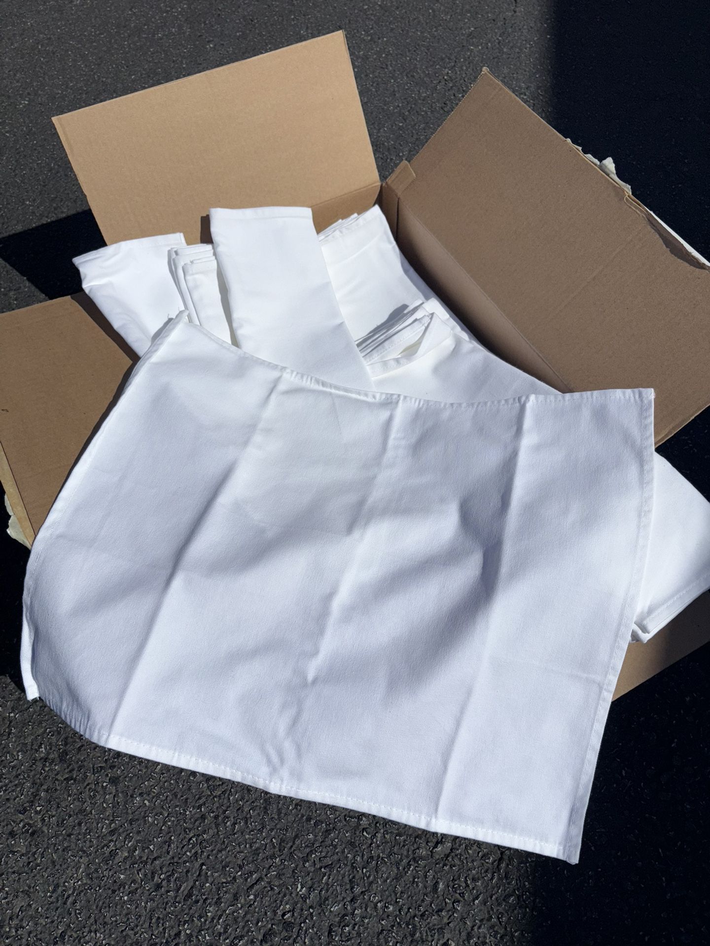 Wedding / Event White Cotton Cloth Napkins NEVER USED - 100ct