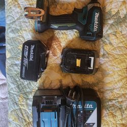 Makita Impact With Batteries And Charger