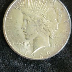 Better date 1923s U.S. PEACE SILVER DOLLAR in NICE CONDITION 