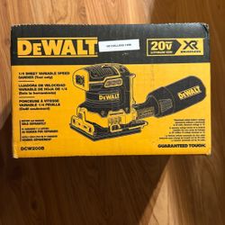DEWALT 20V MAX XR 1/4 Sheet Variable Speed Sander