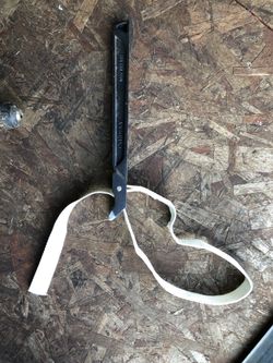 Plumbers belt grip wrench