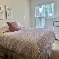 Excellent Condition Jerome’s Full Adjustable Bed - Rize Base, Zero Gravity