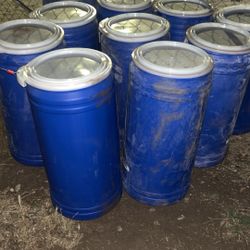 Barrel Container With Lid