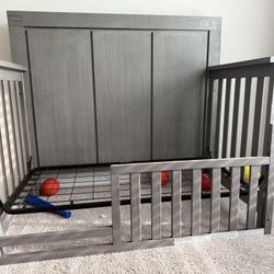 FREE Baby Crib (Gray)
