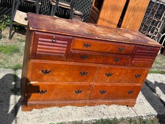 7 Drawer Wood Dresser