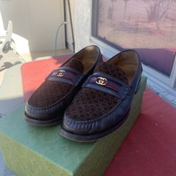 Men’s Gucci Loafers Size 10