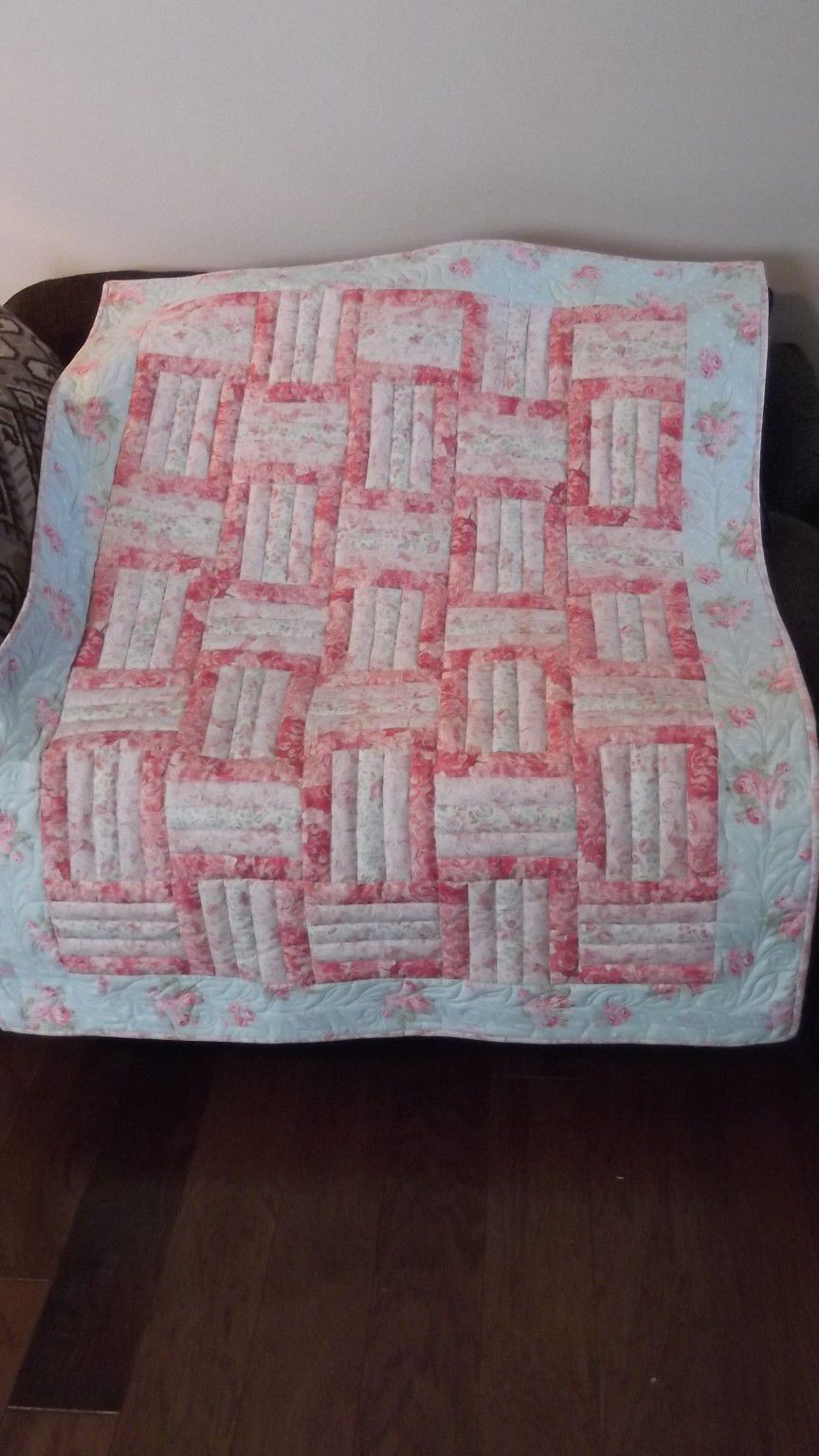 Baby Quilt 38x49 Made By Professional Quilter