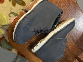 Cat & gack shoes size 4