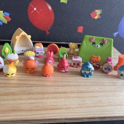 SHOPKINS BUNDLE !!!  23 TOTAL!!  All Like New