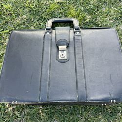 Vintage Bellino Full Grain Leather Case Diplomat Computer Bag