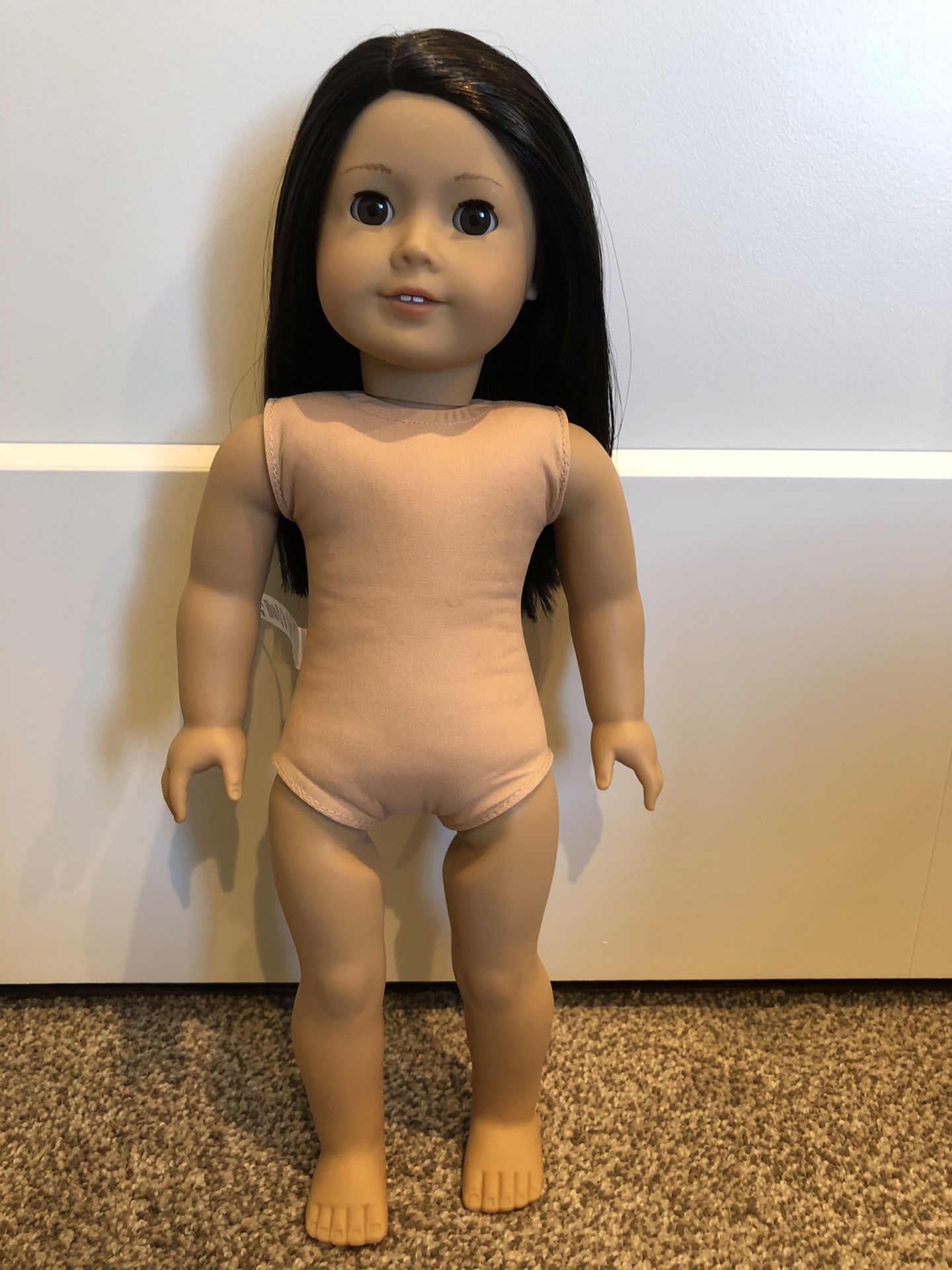 AMERICAN GIRL TRULY ME DOLL 24 LT MED SKIN BLDE HAIR BRN EYES NIB