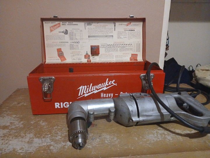 Milwaukee Right Angle Drill 