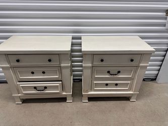 Pair of nightstands