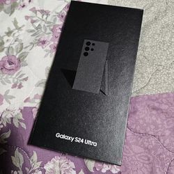Samsung Galaxy S24 Ultra SM-S928U
- 512GB - Titanium Black (Unlocked)