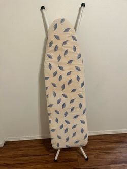 Full Size Ironing Board with Adjustable Height – Good Condition
