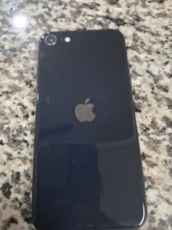Vendo este iPhone  6  esta casi nuevo.